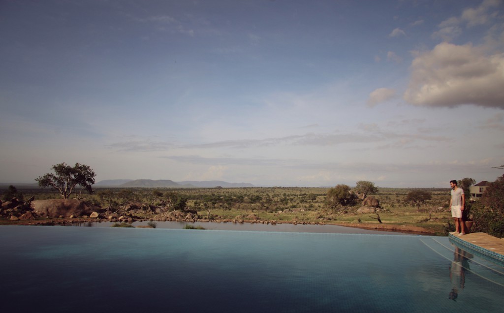 four season safari serengeti lodge