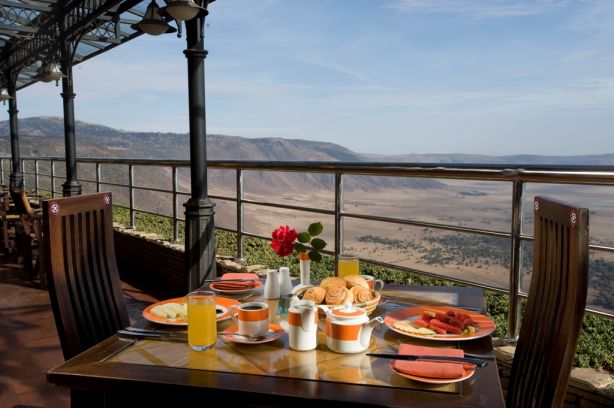 ngorongoro-wildlife-safari-lodge